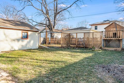 853 Cedar Ave, Elgin, IL 60120 photo 21