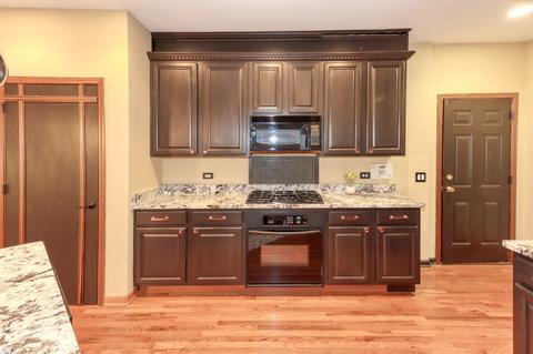 11905 Winterberry Ln, Plainfield, IL 60585 photo 3