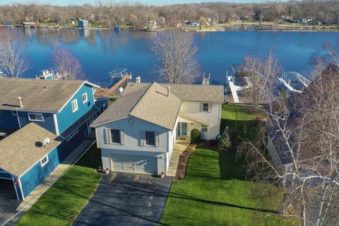 808 S Riverside Dr, Mchenry, IL 60050 photo 1