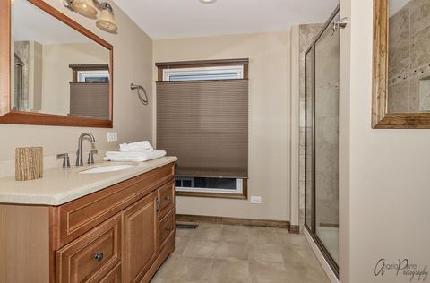 808 S Riverside Dr, Mchenry, IL 60050 photo 32
