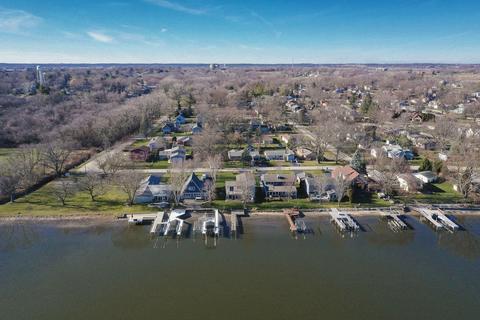 808 S Riverside Dr, Mchenry, IL 60050 photo 45
