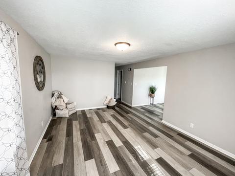 469 E 2nd St, Herscher, IL 60941 photo 3