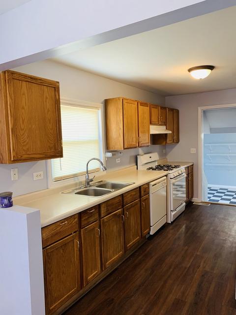 601 Glenview Ave, Aurora, IL 60505 photo 6