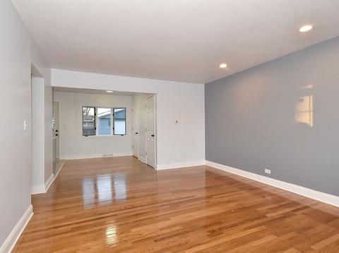 256 E La Porte Dr, Addison, IL 60101 photo 7