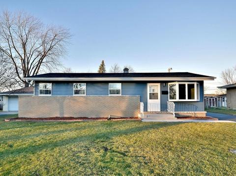 256 E La Porte Dr, Addison, IL 60101 photo 1