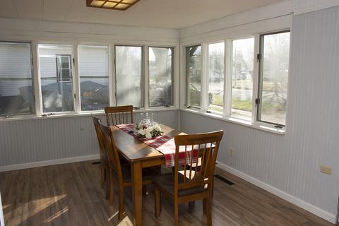 502 W Park St, Morrison, IL 61270 photo 7