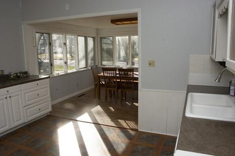 502 W Park St, Morrison, IL 61270 photo 9