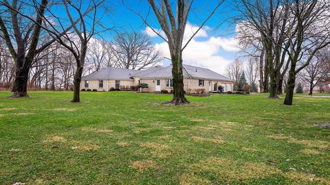 10866 E Flagg Rd, Rochelle, IL 61068 photo 9