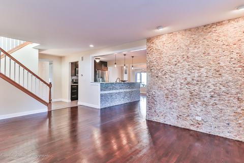 735 Randi Ln, Hoffman Estates, IL 60169 photo 14