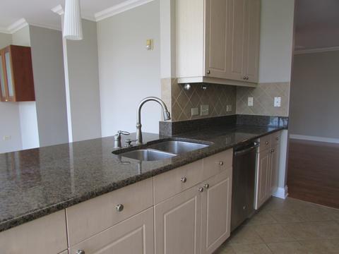 620 Mchenry Rd #204, Wheeling, IL 60090 photo 5