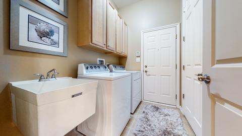 3839 Valhalla Dr, Elgin, IL 60124 photo 22
