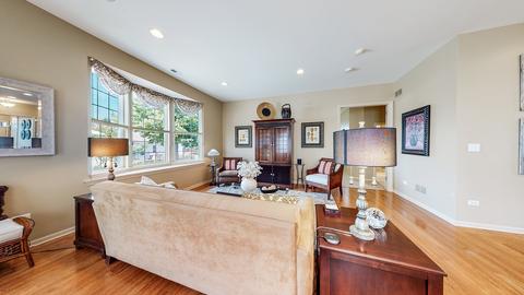 3839 Valhalla Dr, Elgin, IL 60124 photo 11