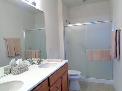 2459 Rolling Ridge Ln, Elgin, IL 60124 photo 9