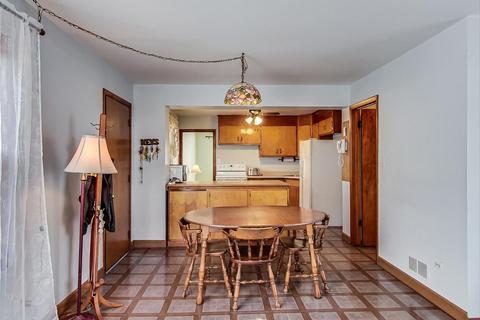 9120 Roach Ave, Brookfield, IL 60513 photo 8