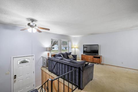 3206 W Daniel St, Champaign, IL 61821 photo 2