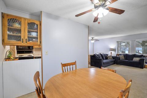 3206 W Daniel St, Champaign, IL 61821 photo 9