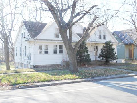 643 E Main St, Ottawa, IL 61350 photo 1