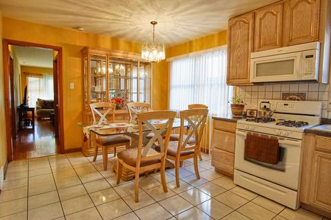 4935 S Keating Ave, Chicago, IL 60632 photo 13