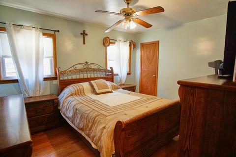 4935 S Keating Ave, Chicago, IL 60632 photo 7