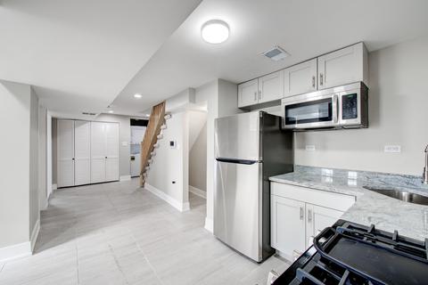 6245 S Champlain Ave, Chicago, IL 60637 photo 35