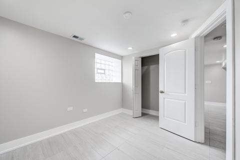 6245 S Champlain Ave, Chicago, IL 60637 photo 33