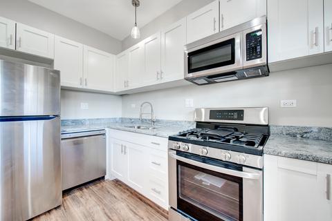 6245 S Champlain Ave, Chicago, IL 60637 photo 14
