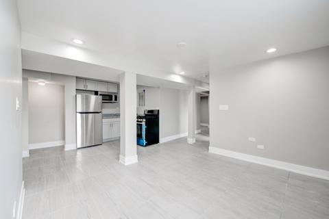 6245 S Champlain Ave, Chicago, IL 60637 photo 32