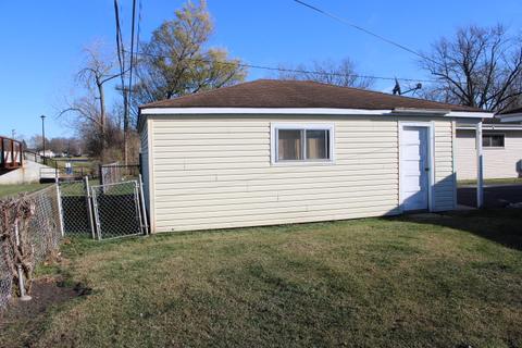 10 W Jeffery Ave, Wheeling, IL 60090 photo 6