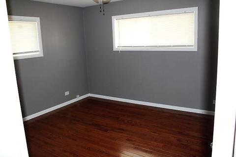 10 W Jeffery Ave, Wheeling, IL 60090 photo 16