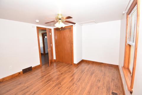 311 E Dearborn St, Plano, IL 60545 photo 7