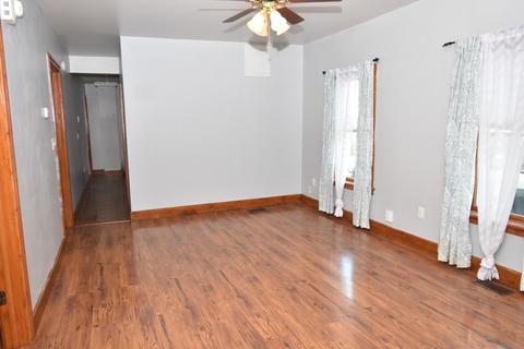 311 E Dearborn St, Plano, IL 60545 photo 10
