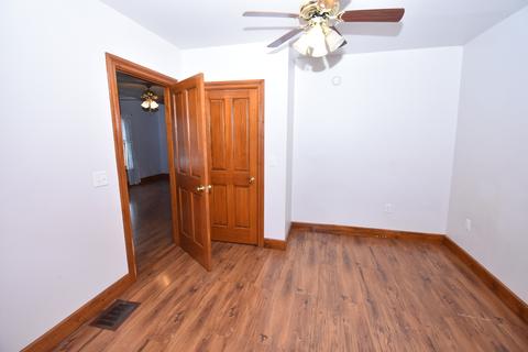 311 E Dearborn St, Plano, IL 60545 photo 9