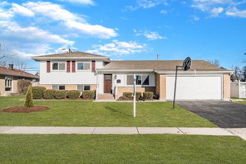 240 King Ln, Des Plaines, IL 60016 photo 1