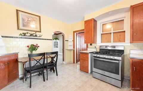 682 Raymond St, Elgin, IL 60120 photo 22