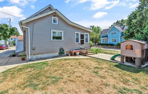 682 Raymond St, Elgin, IL 60120 photo 35