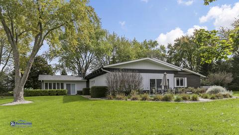 117 S Draper Rd, Mchenry, IL 60050 photo 4
