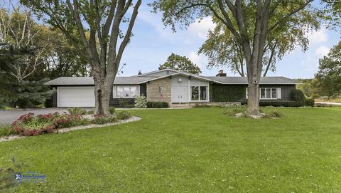 117 S Draper Rd, Mchenry, IL 60050 photo 3