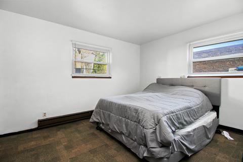 818 S 3rd Ave, Kankakee, IL 60901 photo 7