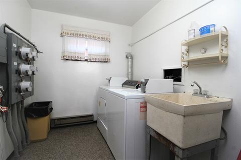 818 S 3rd Ave, Kankakee, IL 60901 photo 10
