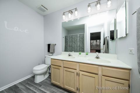 1291 Summersweet Ln, Bartlett, IL 60103 photo 16