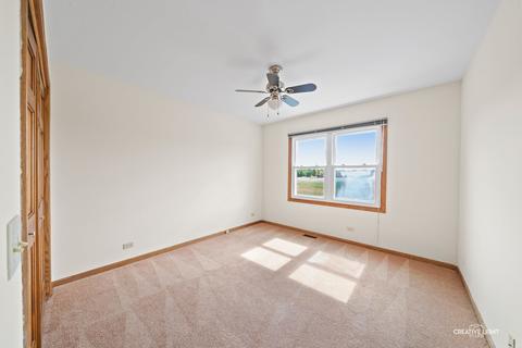 1985 Royal Blvd, Elgin, IL 60123 photo 18