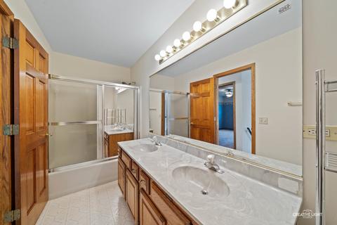1985 Royal Blvd, Elgin, IL 60123 photo 19