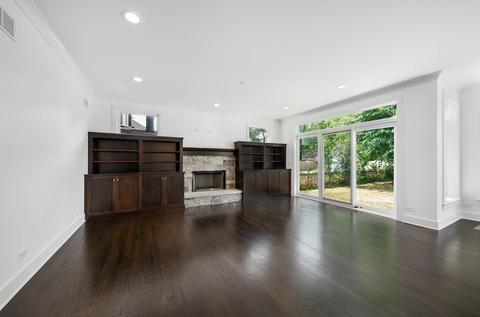 820 S Wheaton Ave, Wheaton, IL 60189 photo 12
