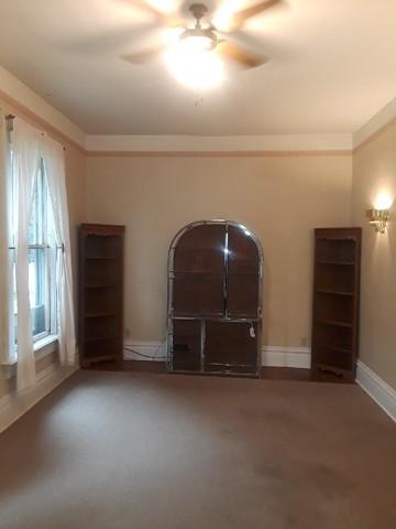 701 Bangs St, Aurora, IL 60505 photo 3