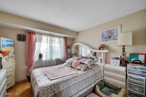 375 Plum Creek Dr #101, Wheeling, IL 60090 photo 16