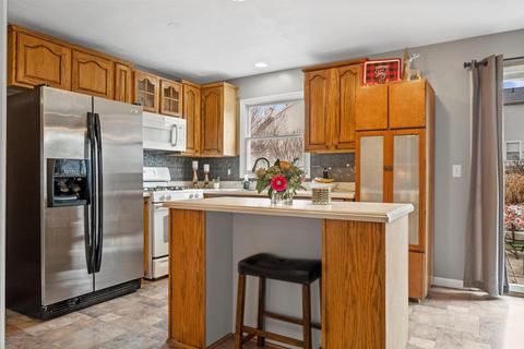 1512 Henry St, Normal, IL 61761 photo 12