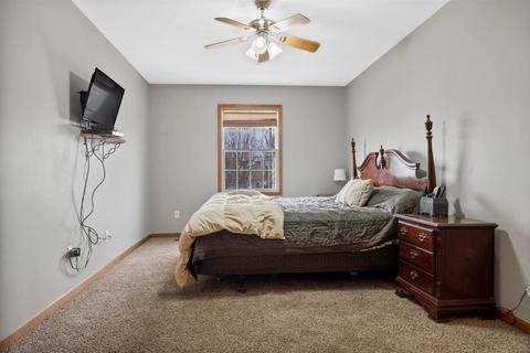 1512 Henry St, Normal, IL 61761 photo 22