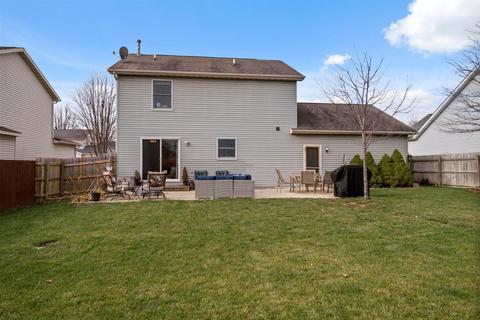 1512 Henry St, Normal, IL 61761 photo 2