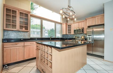 1905 Monroe Ave, Glenview, IL 60025 photo 9