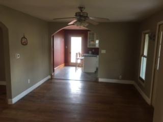 107 E Front St, Newark, IL 60541 photo 9